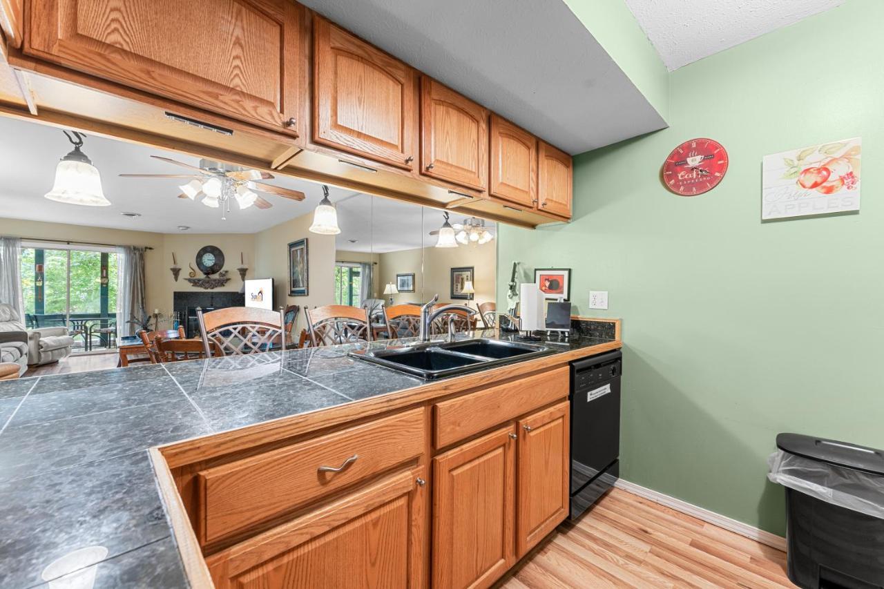 Bluffs Oasis Condo Branson Exterior foto
